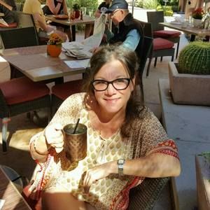 Meet your Posher, Kelli